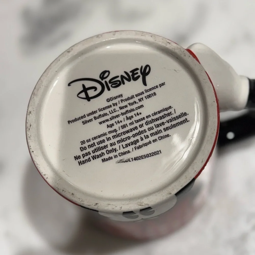 Minnie Mouse Large Ceramic Mug withh Sculptured handle! Disney - Picture 6 of 6